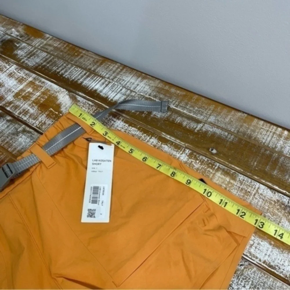 NWT Lululemon Athletica lab Kosaten Short lululemon lab Size 2 Color TRUT